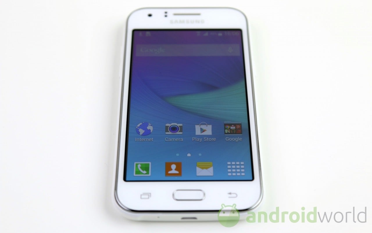 Samsung Galaxy J1 Ace e Galaxy J2: caratteristiche più o meno complete