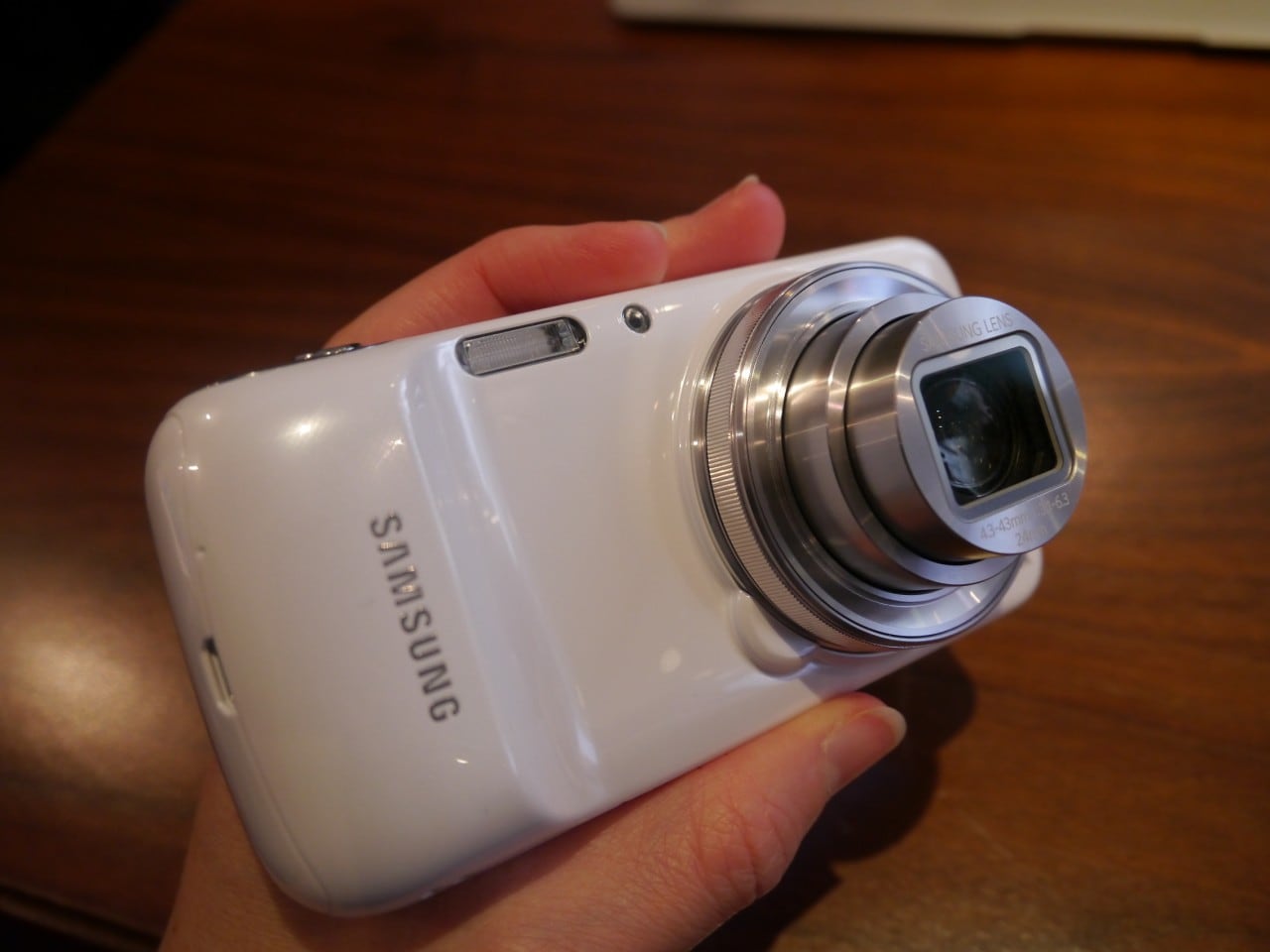 Samsung Galaxy S4 Zoom: hands-on
