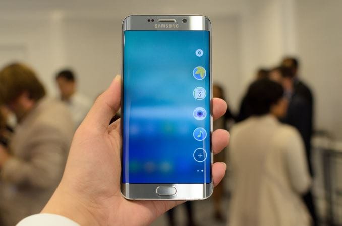 Samsung Galaxy S6 edge + llega a Amazon Italia a … ¡1.099 €!