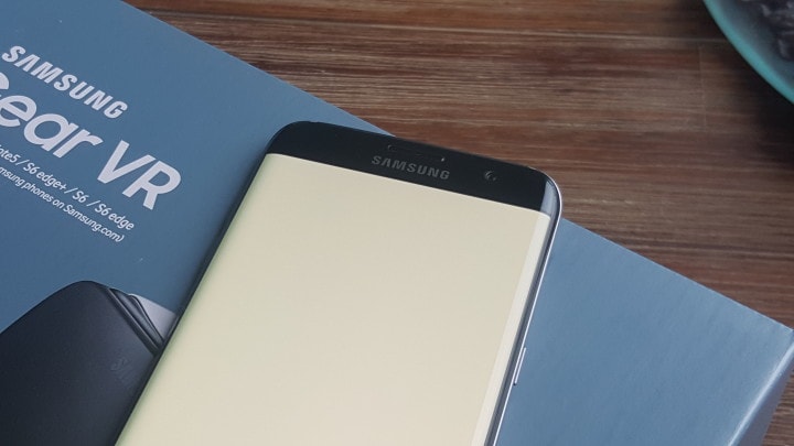Samsung Galaxy S7 / S7 edge tiene flash para la cámara frontal, pero es software