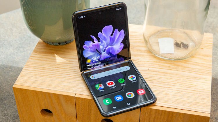 Samsung ha demostrado lanzar un teléfono inteligente plegable de bajo costo