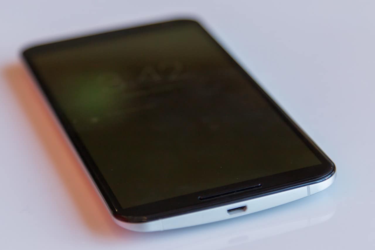 Il Nexus 6 doveva avere il double tap to wake, ma Google ha detto no
