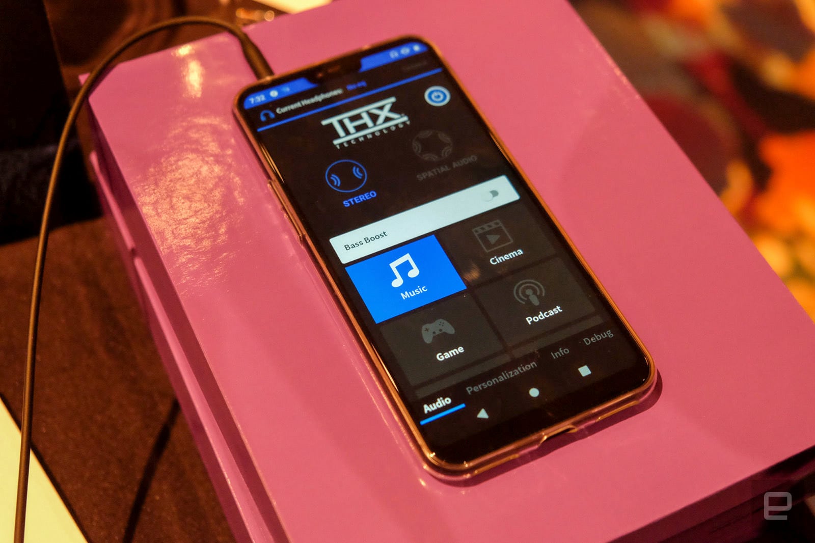 THX quiere llevar sonido envolvente a los teléfonos inteligentes y solo necesita dos altavoces (foto)