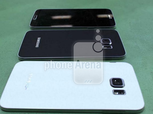 Un vecchio prototipo di Galaxy S6 concorda con la fotocamera posteriore squadrata