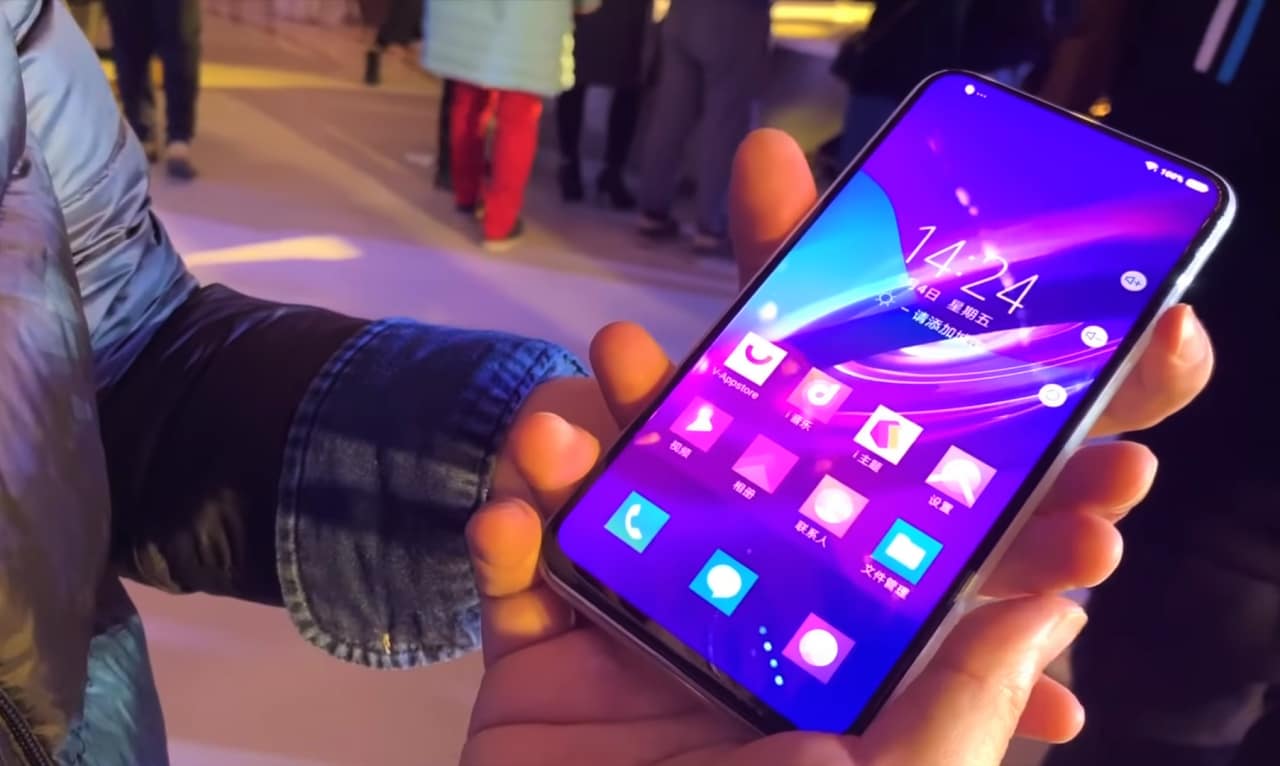 Vivo Apex 2019: il primo smartphone senza pulsanti fisici in un primo video hands-on