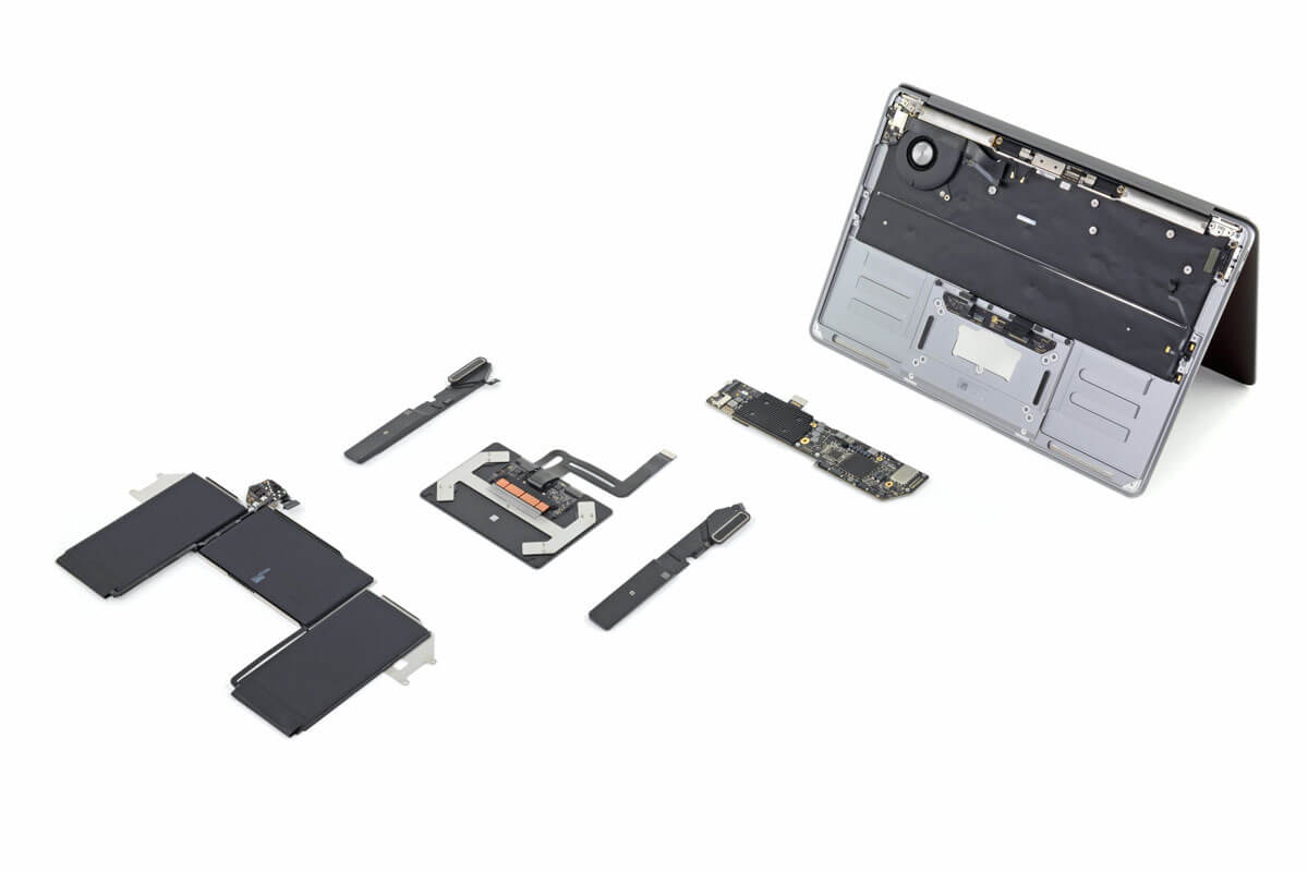 iFixit Desmontado MacBook Air 2020: Puntuación de reparabilidad 4/10