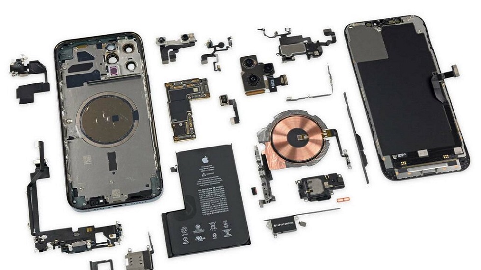 iPhone 12 Pro Max desmontado: el sensor de la cámara principal del buque insignia es casi un 50% más grande que el de un simple iPhone 12