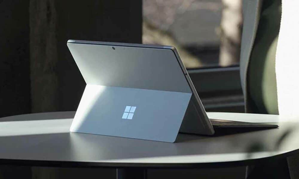 El nuevo Microsoft Surface Pro 8 podría ser suficiente para alejarte de una Mac