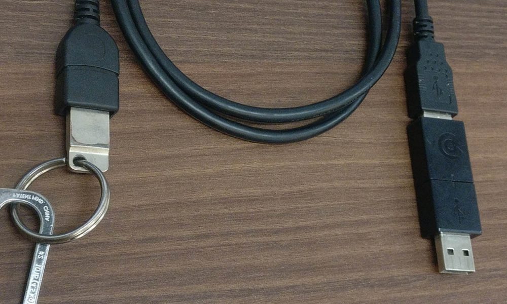 Este cable USB puede matar su computadora portátil Linux si se la roban mientras la usa