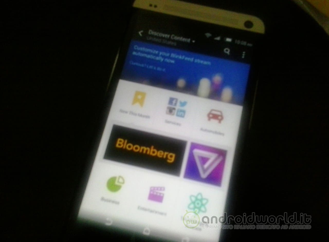 HTC One 2: nuove foto con un nuovo BlinkFeed