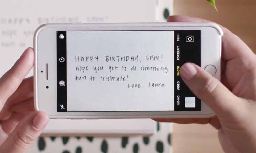 Hallmark tiene un nuevo servicio que le permite enviar tarjetas desde su teléfono con su propia letra