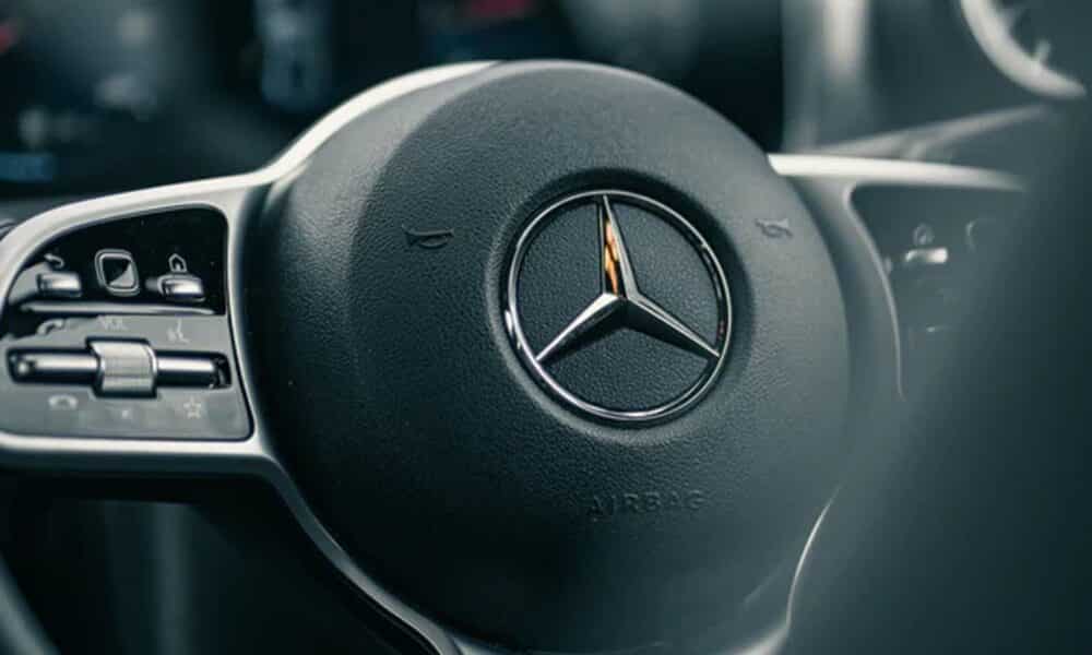 Mercedes-Benz es el último fabricante de automóviles en comprometerse a ser totalmente eléctrico