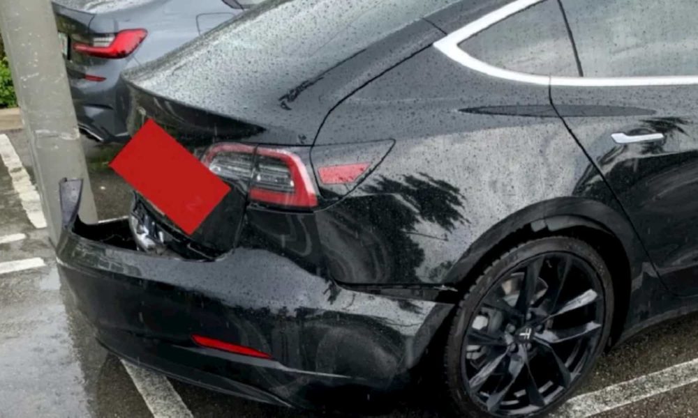 Si posee un Tesla Model 3, trate de no conducir sobre charcos de agua