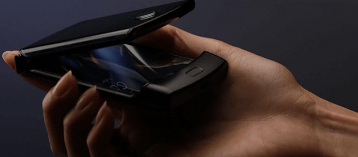 Solo Motorola le mostró a Samsung cómo deberían verse los teléfonos inteligentes plegados