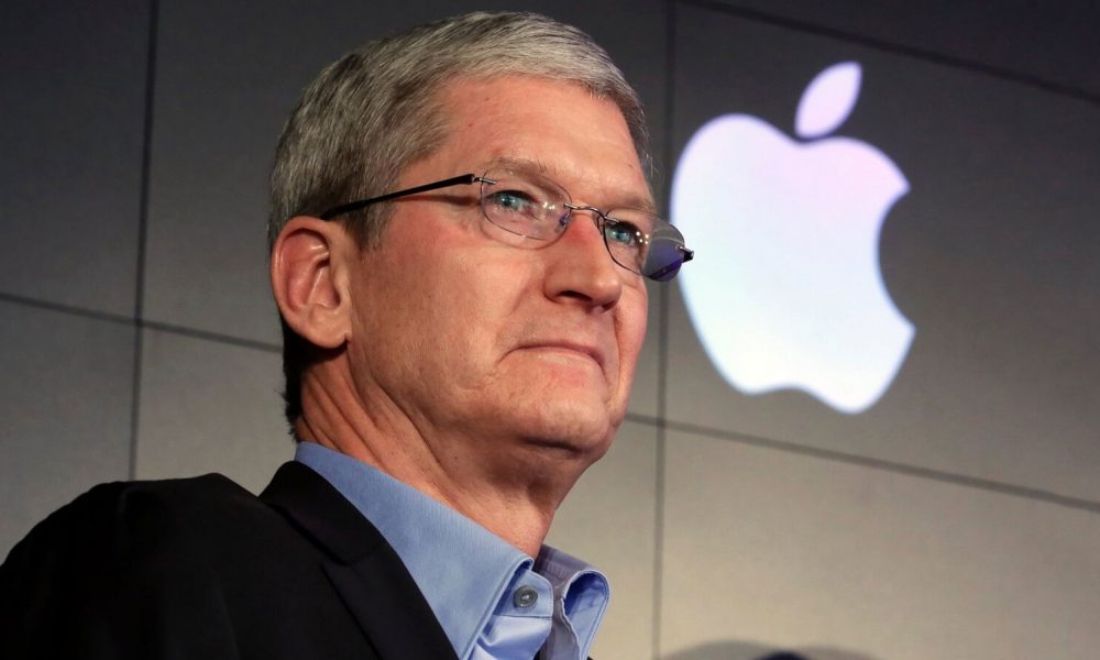 Tim Cook, el director ejecutivo de Apple, ahora es multimillonario, aquí está la razón por la que importa