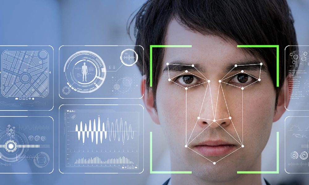 Clearview AI, la empresa que ya conoce su rostro, requiere una foto de su rostro para optar por no participar