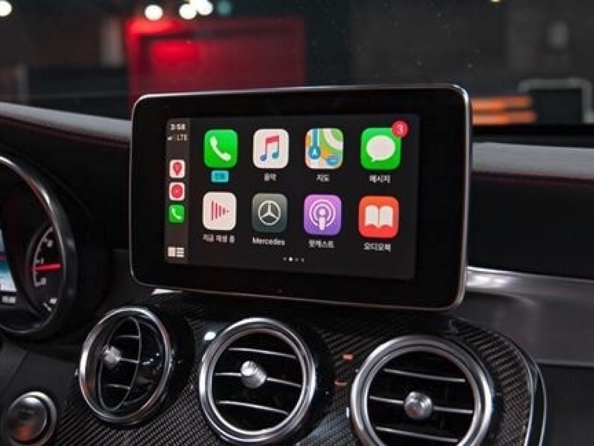 Apple está trabajando en una mayor integración de CarPlay (aire acondicionado, asientos, velocidad)