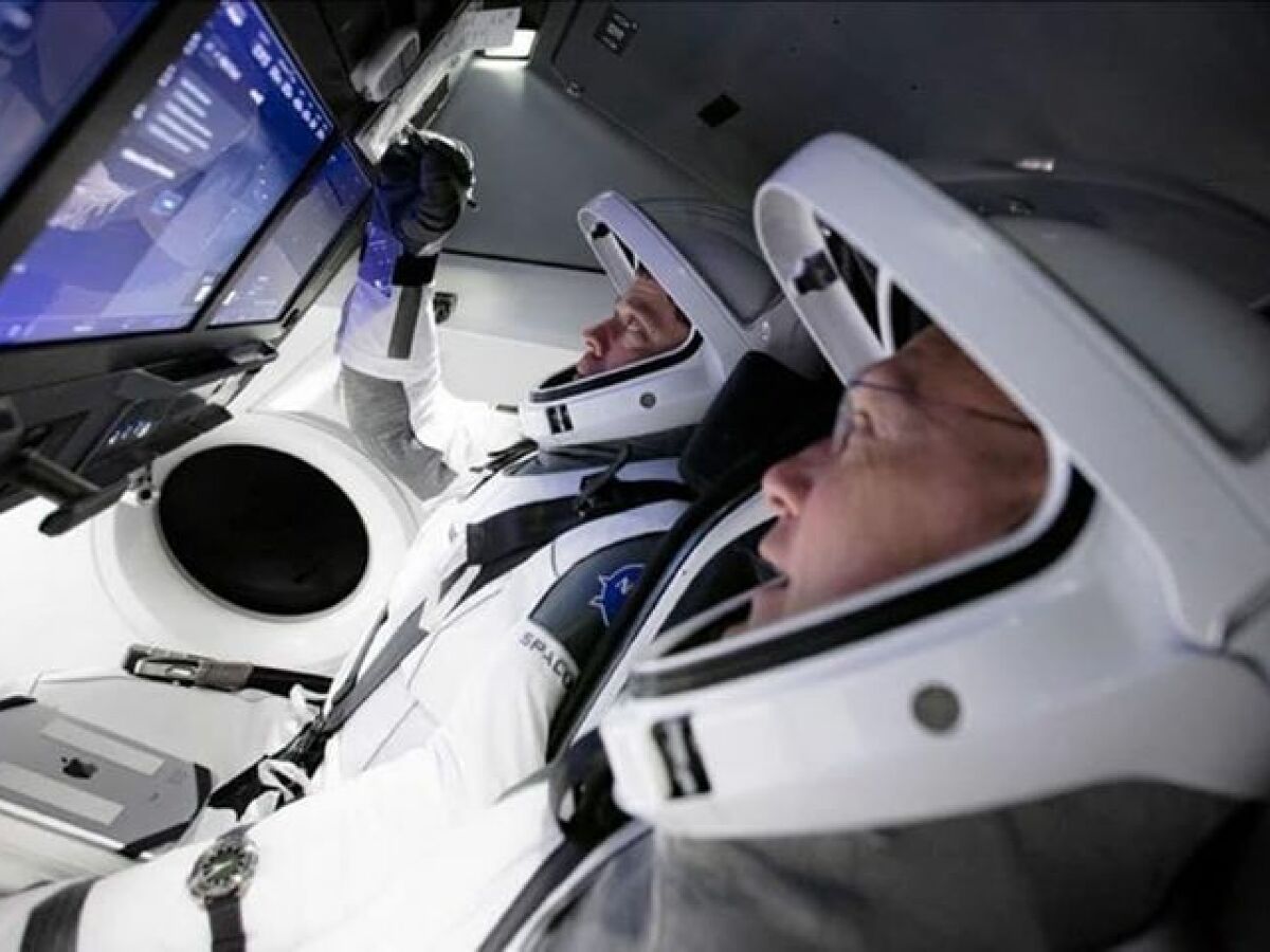 Exclusivo: en el corazón de los iPads de la ISS #cnes #spacex #nasa