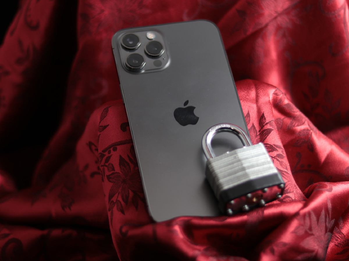 IPhone: los técnicos publican fotos traviesas, recibe varios millones de Apple