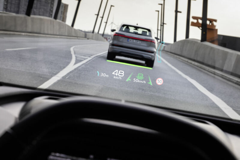 Ilustración: VE: Audi presenta su Q4 E-Tron, hasta & # 039;  299 CV y ​​520 km de autonomía, desde 42.800 & euro;