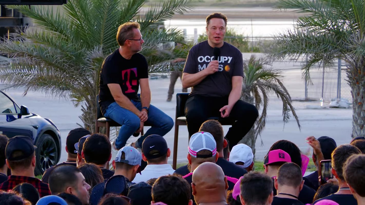 Elon Musk y Mike Sievert hablan sobre la asociación entre T-Mobile y Starlink
