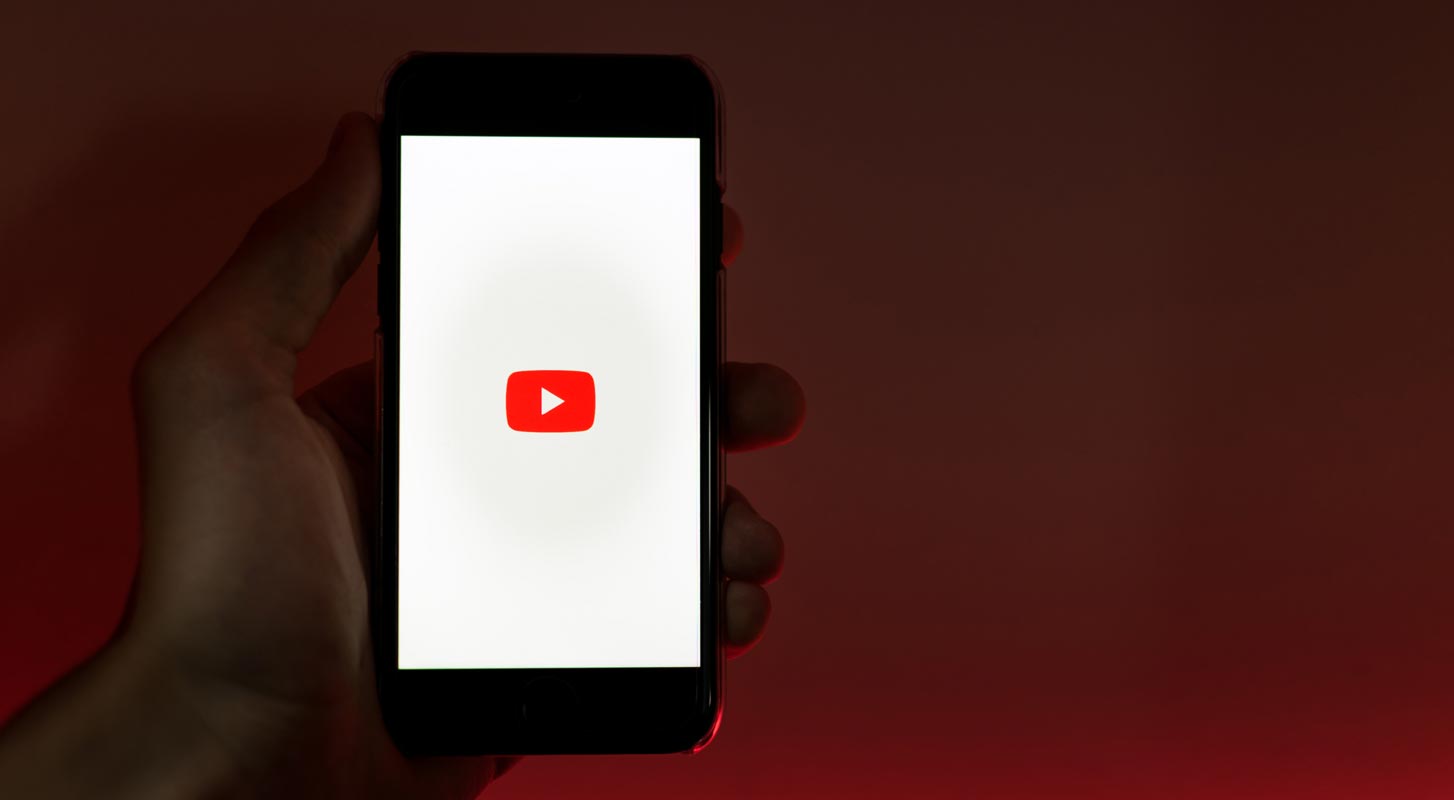 YouTube Start Screen in Mobile