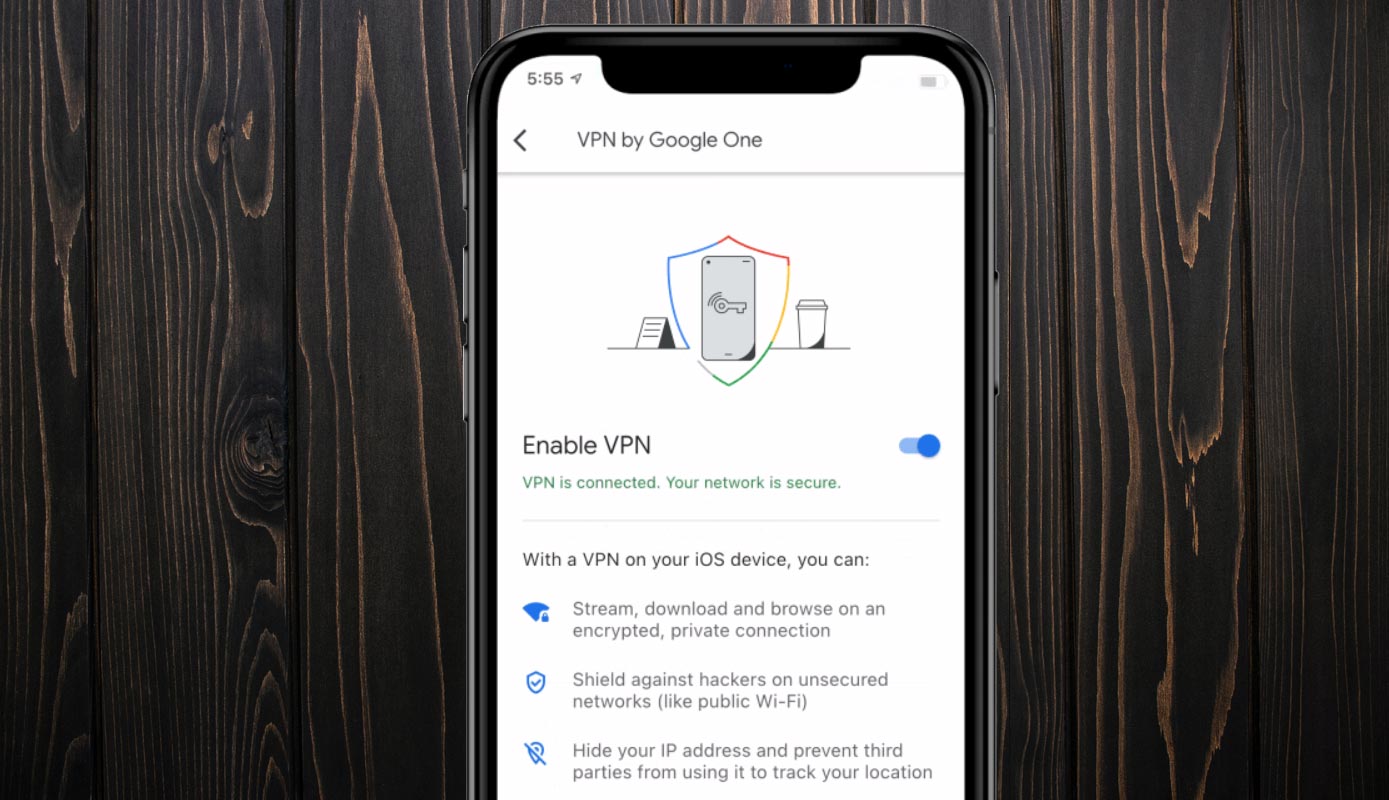 iOS Google VPN con fondo de madera