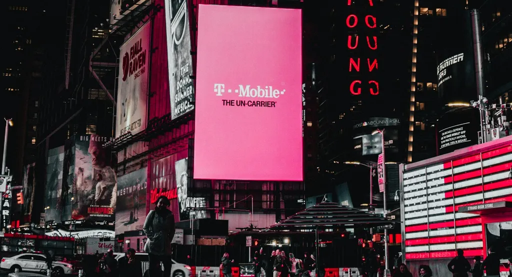 Banner de T-Mobile en Four Square
