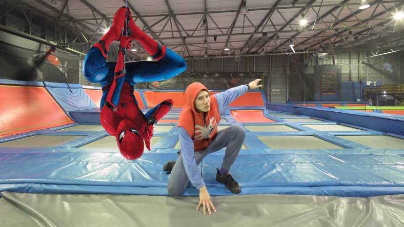 Lanzador web que permite volar y planear como Spider-Man