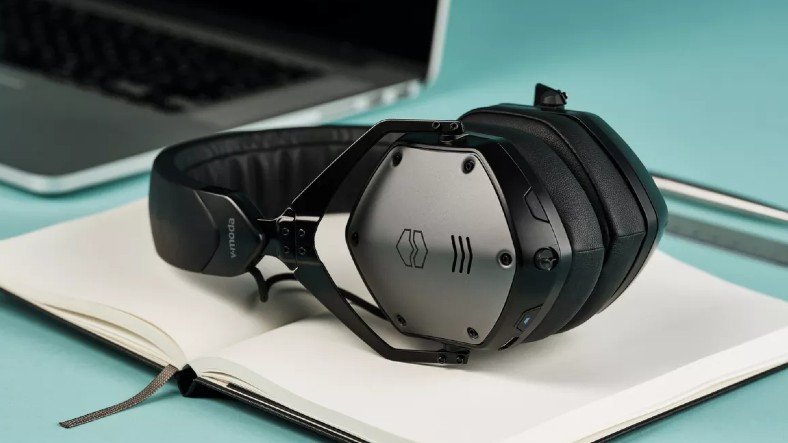 V-Moda presenta el nuevo auricular inalámbrico M-200 ANC