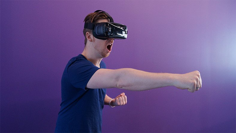 Sony obtiene una patente de gafas de realidad virtual numeradas