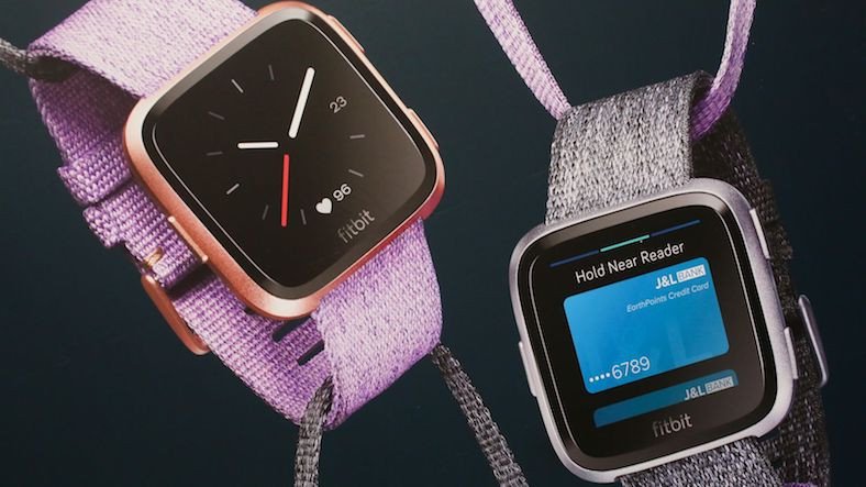 Competidor asequible para Apple Watch: Fitbit Versa presentado