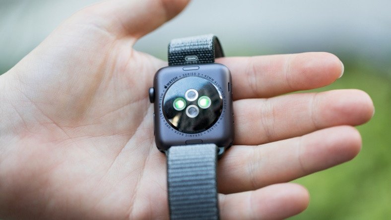 ¡El nuevo reloj de Apple está "roto", ha caído en el mercado de valores!