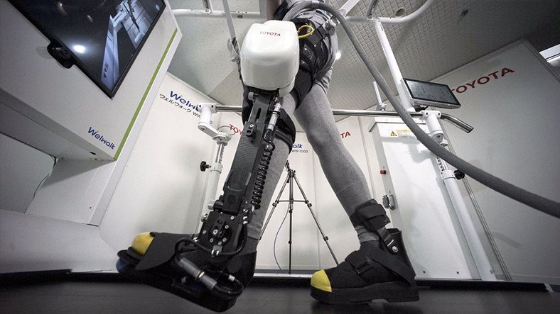 ¡Toyota presenta una nueva prótesis de pierna 'robótica'!