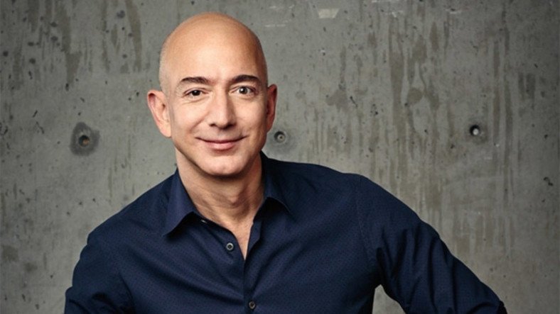 Reseñas de productos de Jeff Bezos en Amazon reveladas