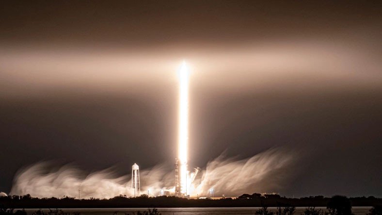 SpaceX envía 60 satélites Starlink más a la órbita