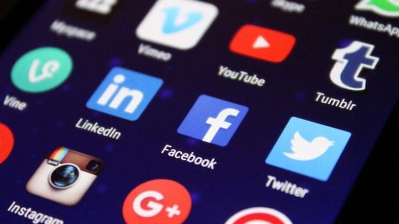 EGM establece una oficina de redes sociales contra los 'racons de Internet'