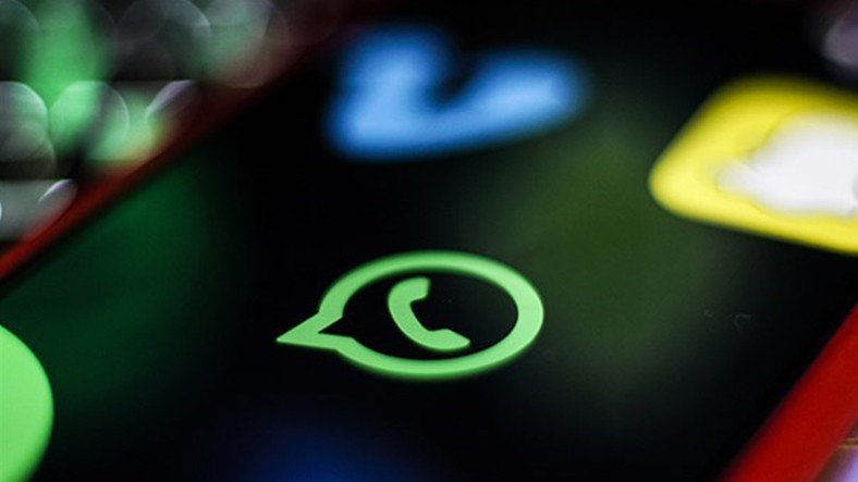 Advertencia de WhatsApp al público de un funcionario federal alemán