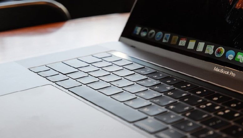 iFixit prueba los dados de teclado de Apple