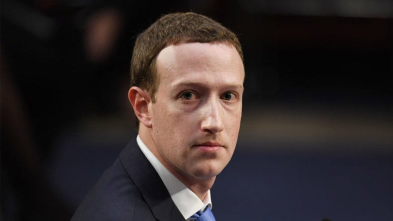 Zuckerberg’in Birbirinden Garip Yüz İfadeleri, Sosyal Medyada Espri Malzemesi Oldu