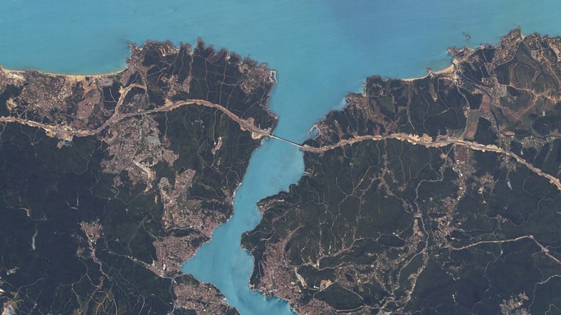 ¡Primeras imágenes de Estambul desde el satélite nacional RASAT!