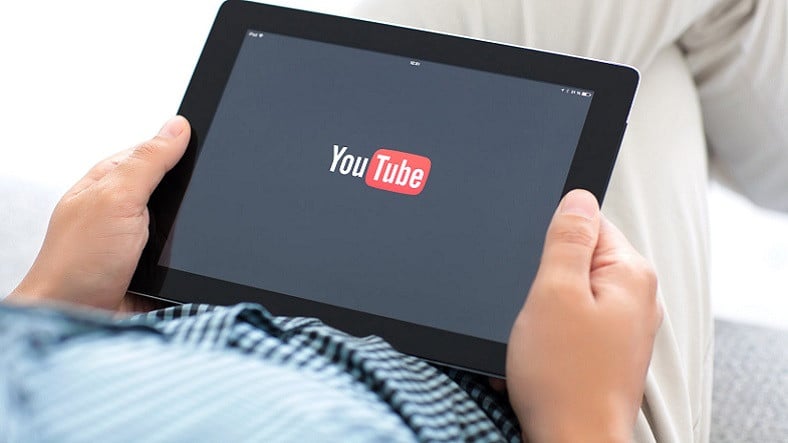 ¡YouTube se ve más de mil millones de horas al día!