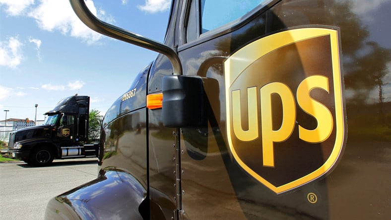 UPS, Kargo Araçlarına Sola Dönüşü Yasaklayarak Tam 37 Milyon Litre Yakıt Tasarrufu Elde Etti!